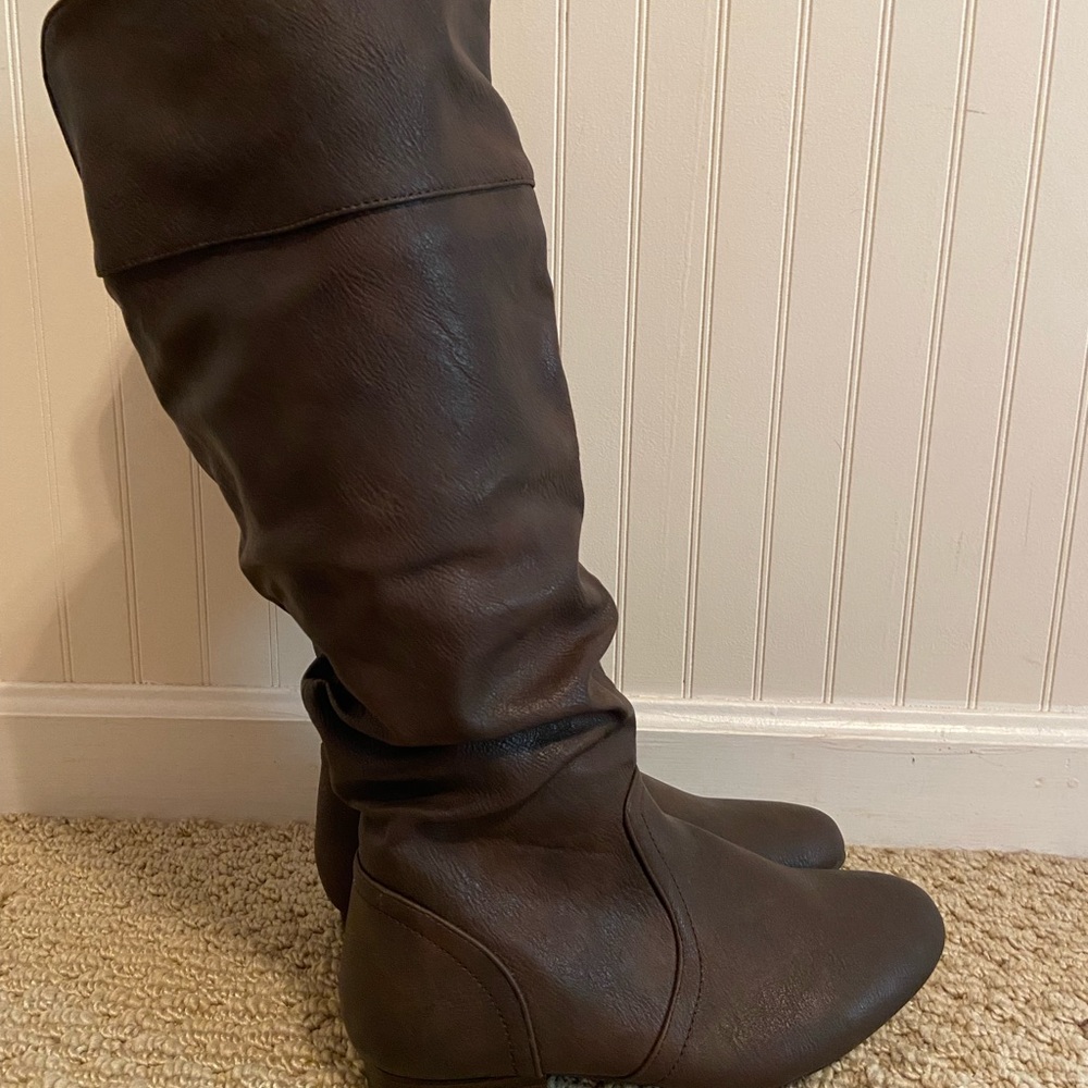 DREAM PAIRS Women's Wide Calf Knee High Pull On Fall Weather Winter Boots size 6